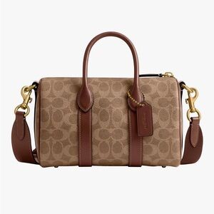 Coach Compass 25 Signature Bag